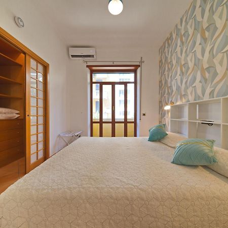 Appartamento Domus Mariposa Roma Esterno foto