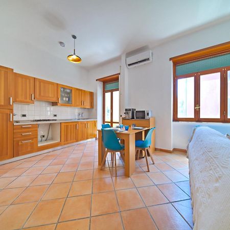Appartamento Domus Mariposa Roma Esterno foto